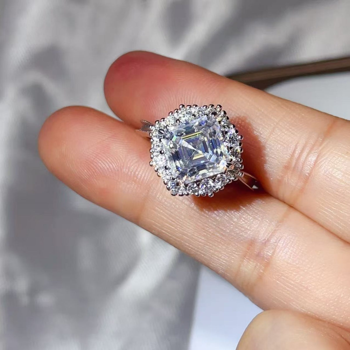 d00bab38-9d84-4b64-a0ce-2f7d12b6e508-Max